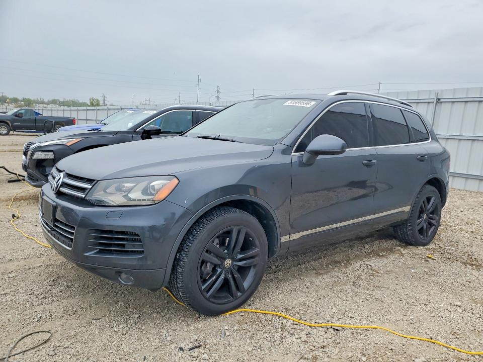 Auction sale of the 2013 Volkswagen Touareg, vin: WVGEP9BP9DD012836, lot number: 51659596
