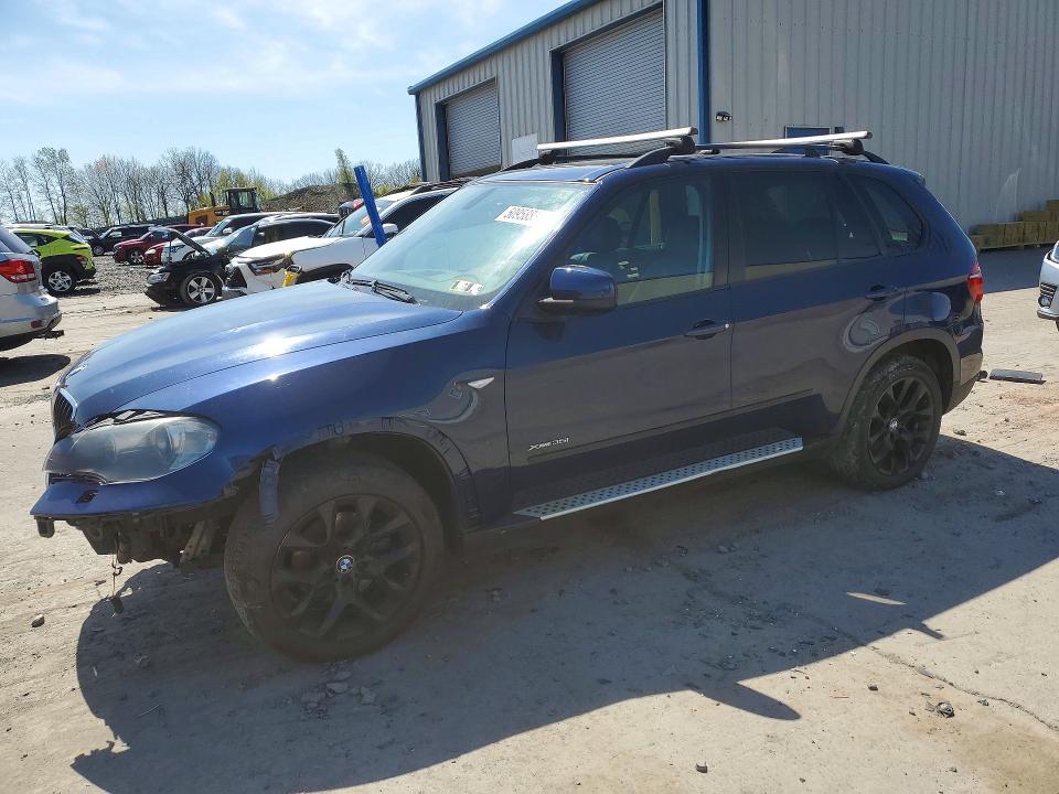 50958836 :رقم المزاد ، 5UXZV4C5XBL411834 vin ، 2011 Bmw X5 مزاد بيع