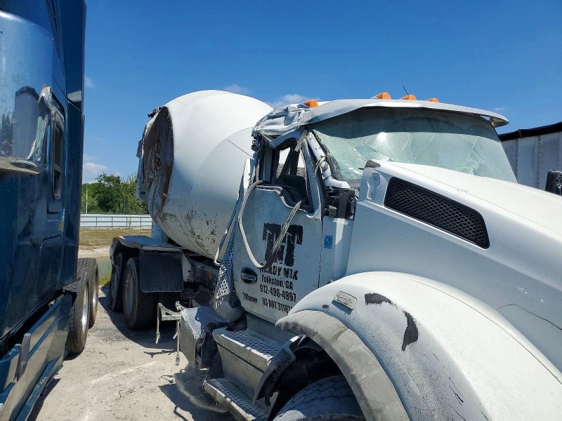 Продажа на аукционе авто 2024 Kenworth T880, vin: 1NKZLK0X8RJ260076, номер лота: 79543335