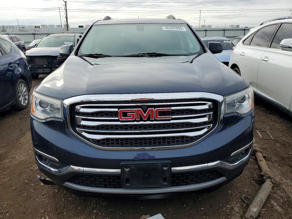 46492996 :رقم المزاد ، 1GKKNSLA1JZ120577 vin ، 2018 Gmc Acadia مزاد بيع