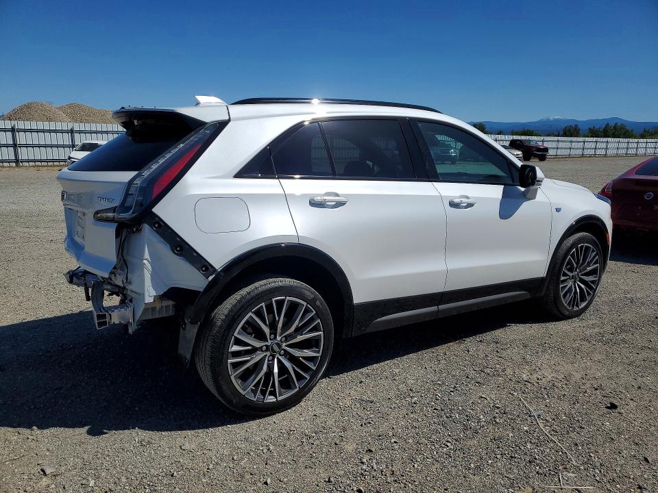 49752976 :رقم المزاد ، 1GYFZFR43RF181172 vin ، 2024 Cadillac Xt4 مزاد بيع