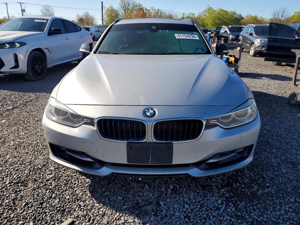 51154256 :رقم المزاد ، WBA3G7C59FK297742 vin ، 2015 Bmw 328 مزاد بيع
