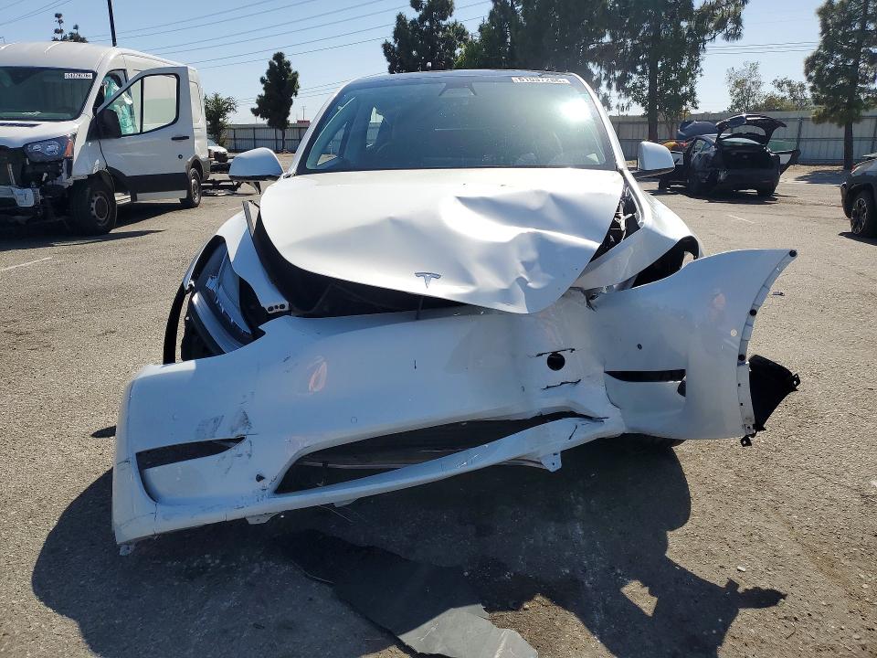 2022 Tesla Model Y მანქანა იყიდება აუქციონზე, vin: 7SAYGDEE4NF493106, აუქციონის ნომერი: 51037266