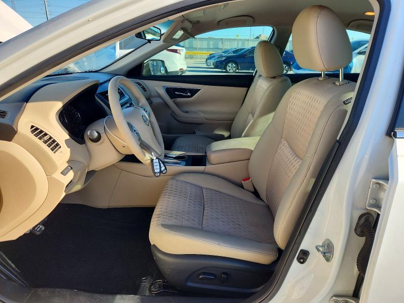 Продажа на аукционе авто 2017 Nissan Altima, vin: 1N4AL3AP4HN305319, номер лота: 48965326