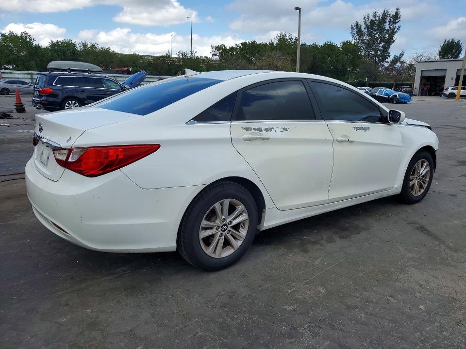 Продажа на аукционе авто 2013 Hyundai Sonata, vin: 5NPEB4AC7DH737656, номер лота: 49673386