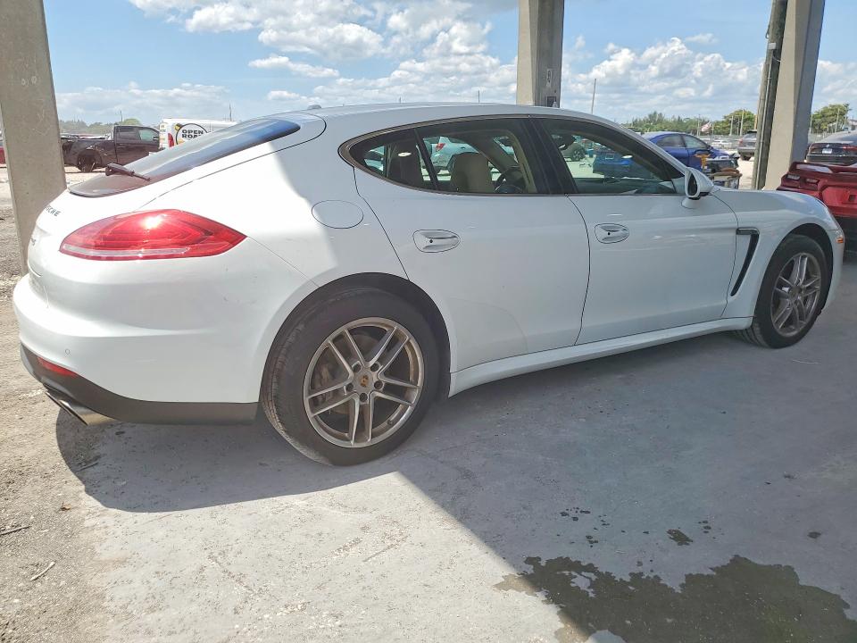 51513956 :رقم المزاد ، WP0AB2A77GL050473 vin ، 2016 Porsche Panamera مزاد بيع