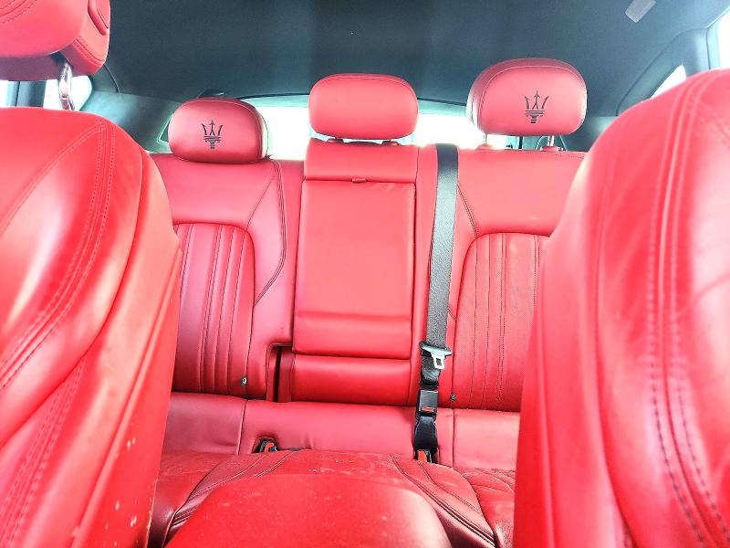 50448116 :رقم المزاد ، ZN661XUA9NX383534 vin ، 2022 Maserati Levante مزاد بيع