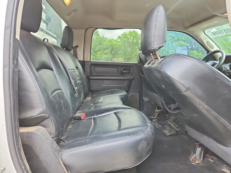 45519496 :رقم المزاد ، 3C63RRGL6FG677816 vin ، 2015 Ram 3500 مزاد بيع