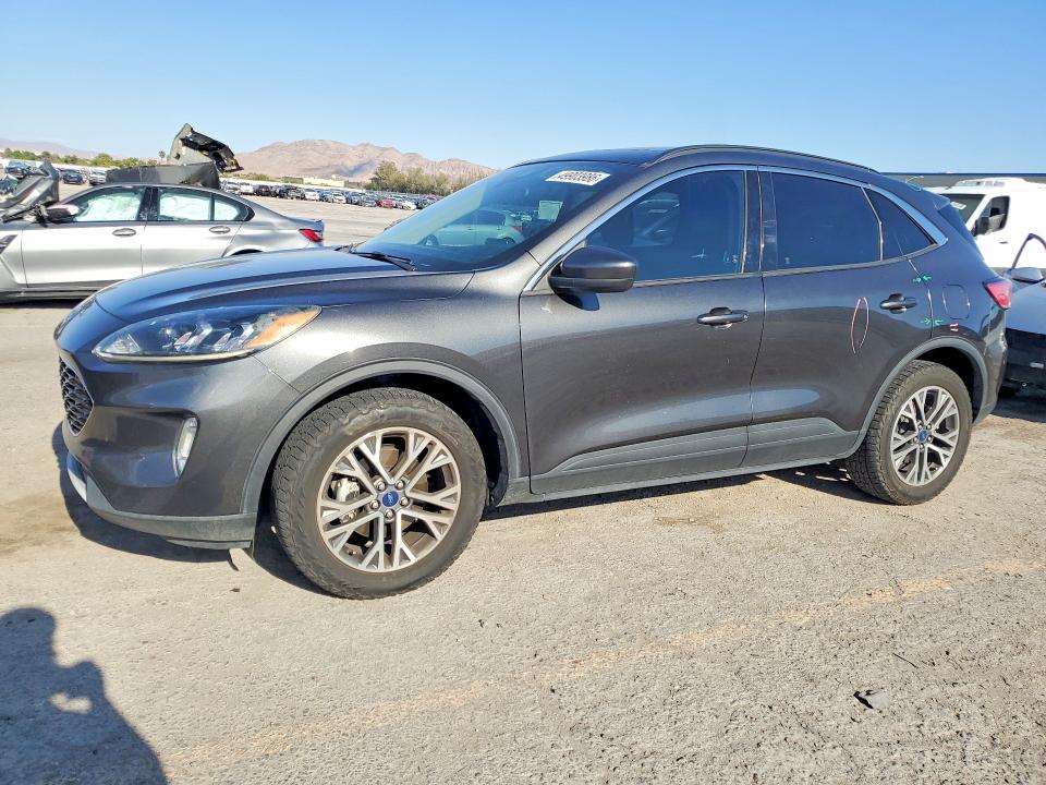 49903986 :رقم المزاد ، 1FMCU9H93LUA11477 vin ، 2020 Ford Escape مزاد بيع