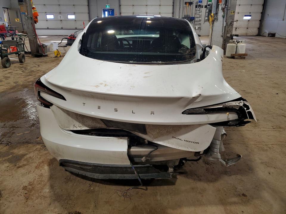 48801056 :رقم المزاد ، LRW3E7EB9RC086869 vin ، 2024 Tesla Model 3 مزاد بيع