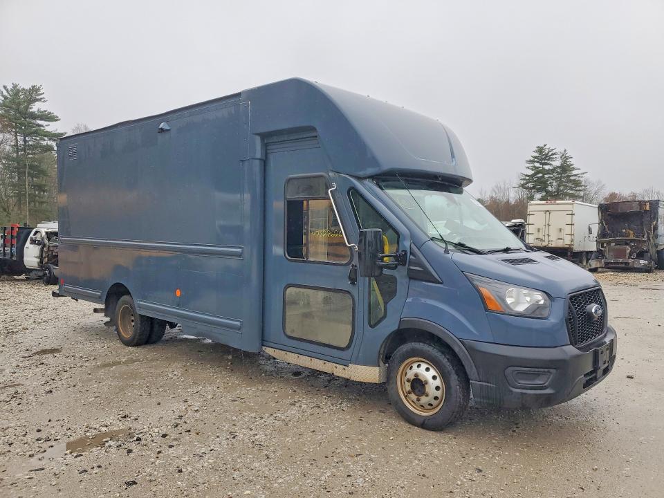 47828626 :رقم المزاد ، 1FDDF6P86MKA41589 vin ، 2021 Ford Transit مزاد بيع