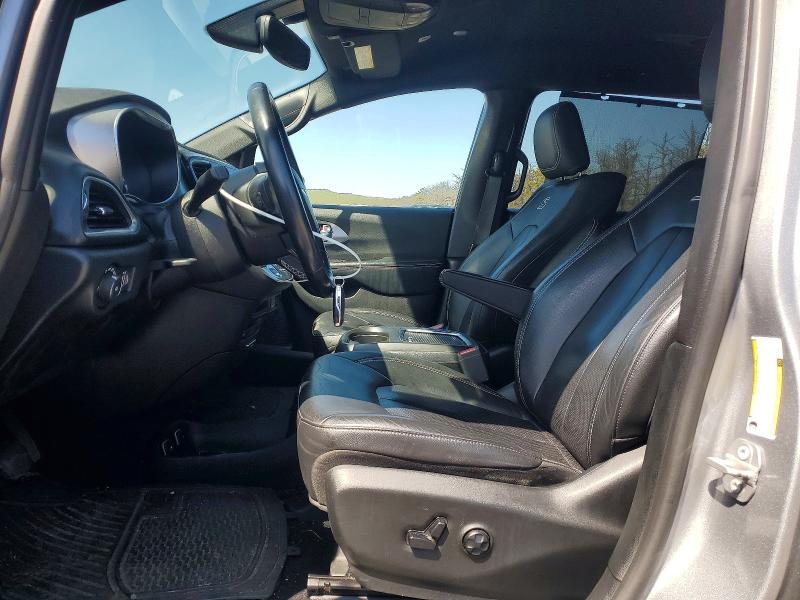 51410496 :رقم المزاد ، 2C4RC1EG5KR577173 vin ، 2019 Chrysler Pacifica مزاد بيع
