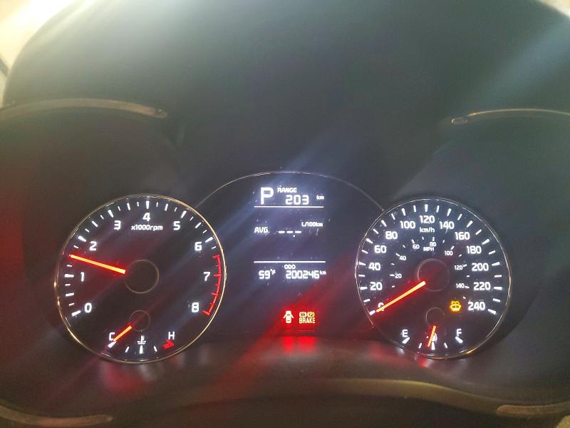 51318796 :رقم المزاد ، 3KPFK4A77JE207081 vin ، 2018 Kia Forte مزاد بيع