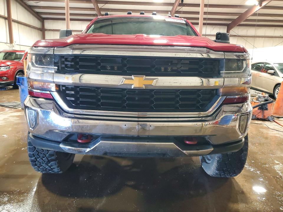 Продаж на аукціоні авто 2018 Chevrolet Silverado, vin: 1GCVKREC5JZ363611, номер лоту: 55562196