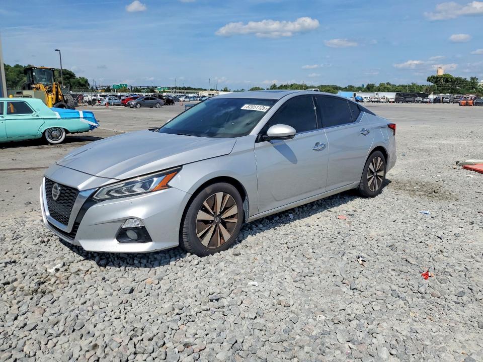 52051126 :رقم المزاد ، 1N4BL4DV2KC120953 vin ، 2019 Nissan Altima مزاد بيع