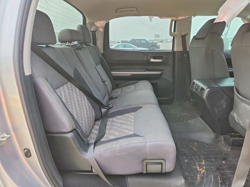 Продаж на аукціоні авто 2019 Toyota Tundra, vin: 5TFDW5F12KX796550, номер лоту: 51154276