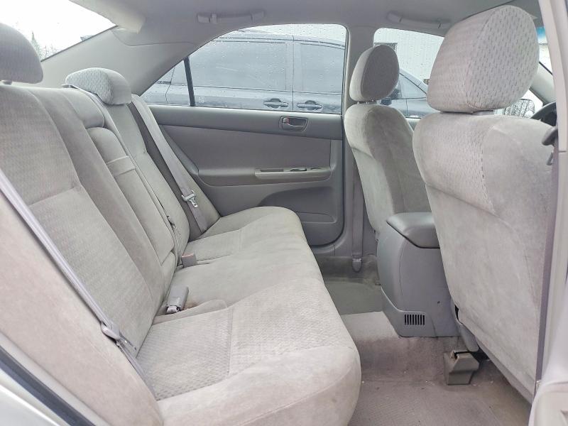 49224776 :رقم المزاد ، JTDBE32K820135286 vin ، 2002 Toyota Camry مزاد بيع