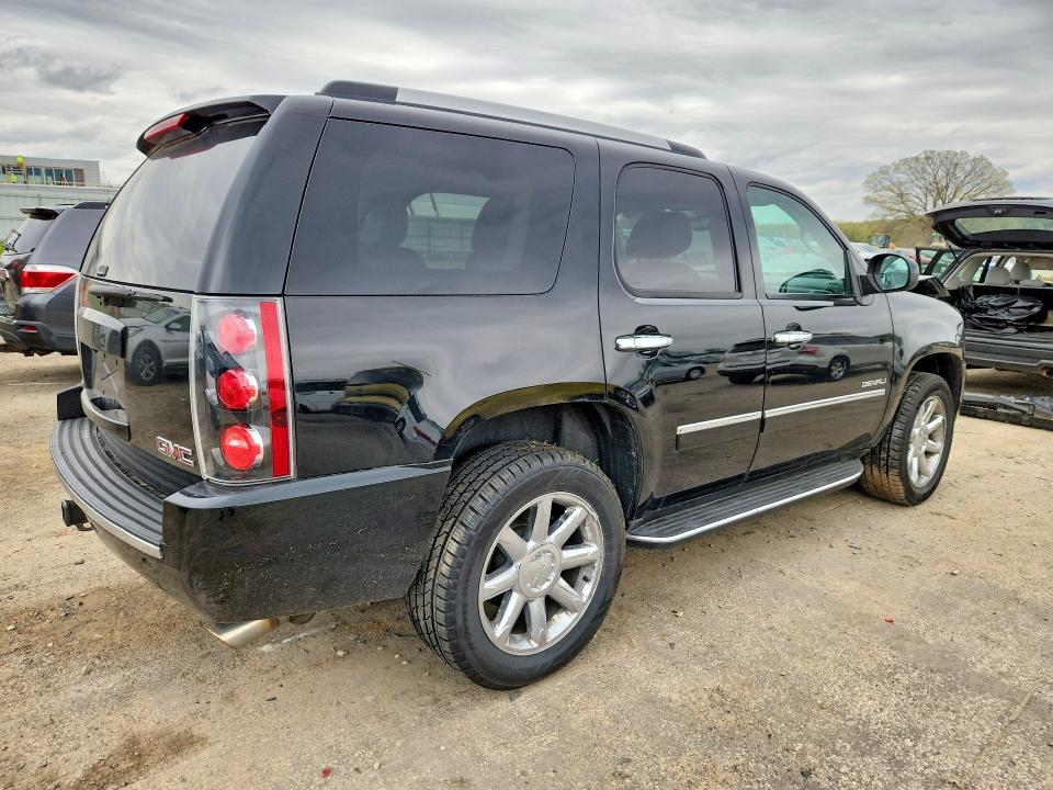 Продаж на аукціоні авто 2011 Gmc Yukon Denali, vin: 1GKS2EEFXBR365589, номер лоту: 51524156