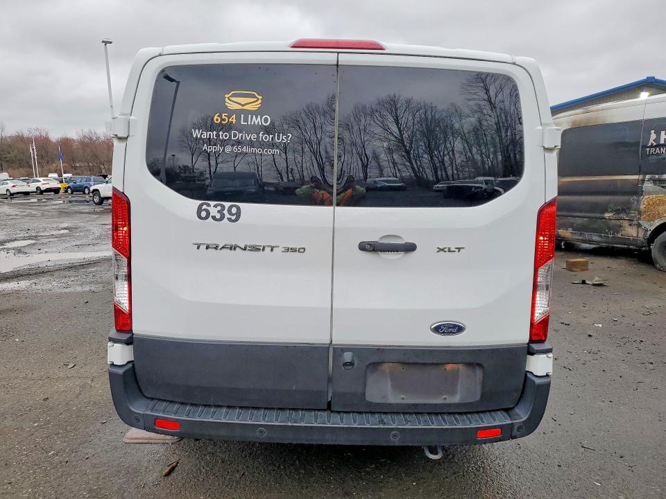 46236826 :رقم المزاد ، 1FBAX2Y87NKA43658 vin ، 2022 Ford Transit مزاد بيع