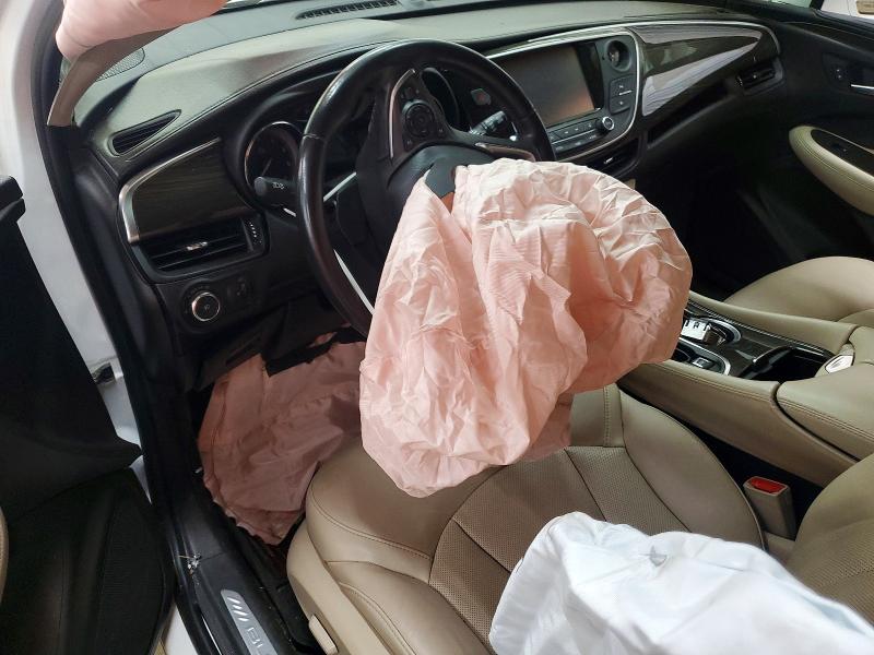Продажа на аукционе авто 2019 Buick Envision, vin: LRBFXCSAXKD009246, номер лота: 49041146