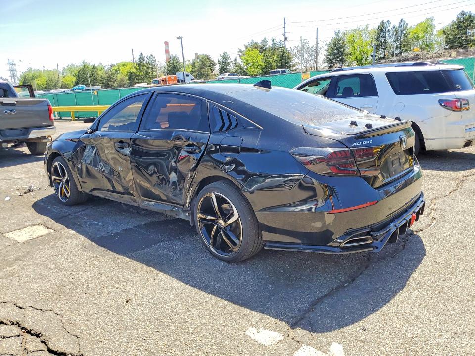 50834636 :رقم المزاد ، 1HGCV1F36JA166560 vin ، 2018 Honda Accord مزاد بيع
