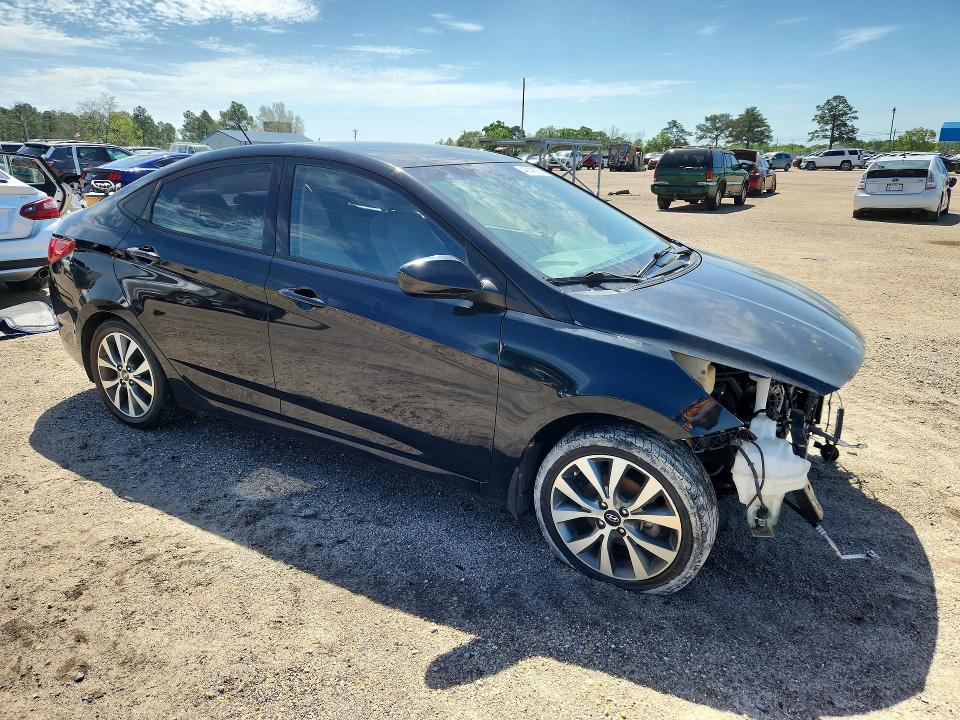 2017 Hyundai Accent მანქანა იყიდება აუქციონზე, vin: KMHCT4AE5HU347894, აუქციონის ნომერი: 48148736
