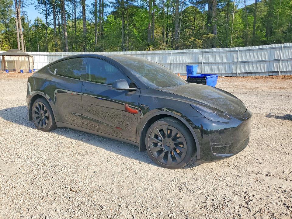 49234256 :رقم المزاد ، 7SAYGAEE2PF610957 vin ، 2023 Tesla Model Y مزاد بيع