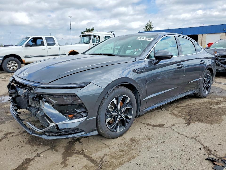 Auction sale of the 2024 Hyundai Sonata, vin: KMHL64JA3RA410675, lot number: 51341376