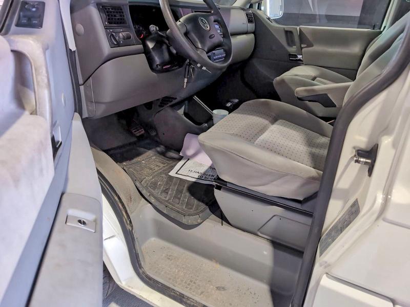 Продаж на аукціоні авто 2002 Volkswagen Eurovan, vin: WV2KB47042H065049, номер лоту: 50971676