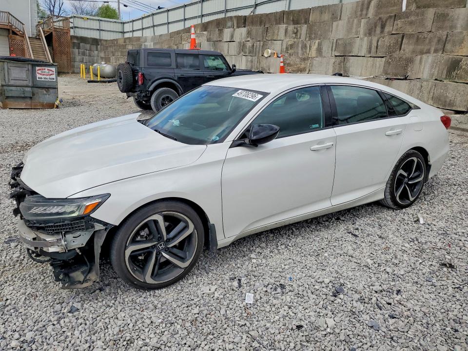 Auction sale of the 2021 Honda Accord, vin: 1HGCV1F32MA096477, lot number: 49708296