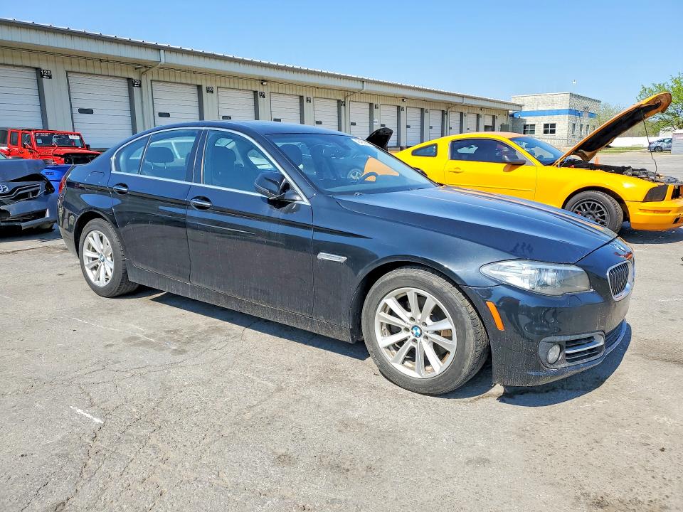 48452856 :رقم المزاد ، WBA5A7C55FD627424 vin ، 2015 Bmw 528 مزاد بيع
