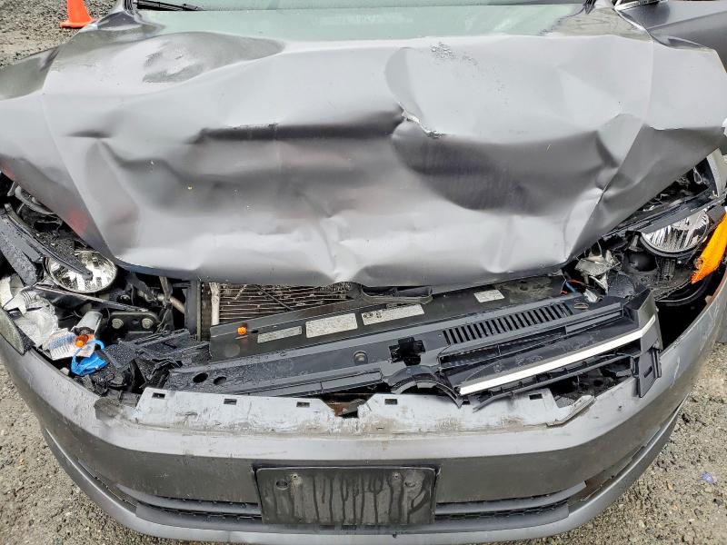 2013 Volkswagen Passat მანქანა იყიდება აუქციონზე, vin: 1VWBP7A33DC070034, აუქციონის ნომერი: 50194856