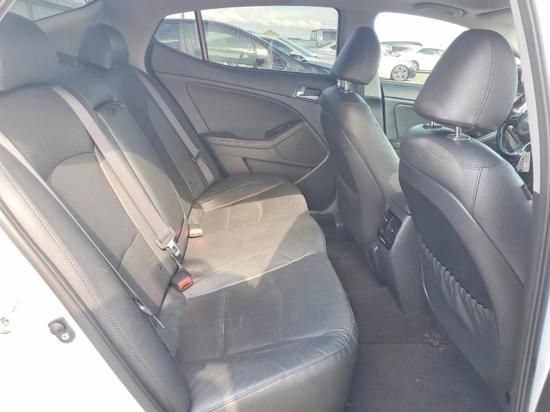 2016 Kia Optima მანქანა იყიდება აუქციონზე, vin: KNAGN4ADXG5092379, აუქციონის ნომერი: 51374366