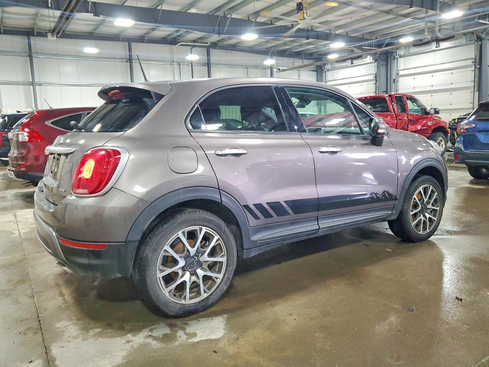 49798816 :رقم المزاد ، ZFBCFYCB8HP518628 vin ، 2017 Fiat 500x مزاد بيع