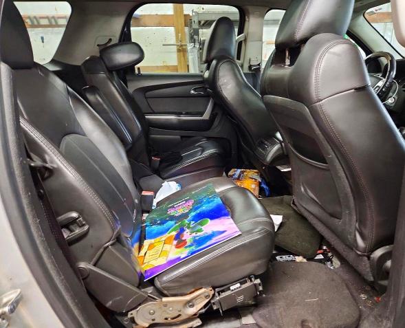 51152226 :رقم المزاد ، 1GKKRRED1CJ228333 vin ، 2012 Gmc Acadia مزاد بيع