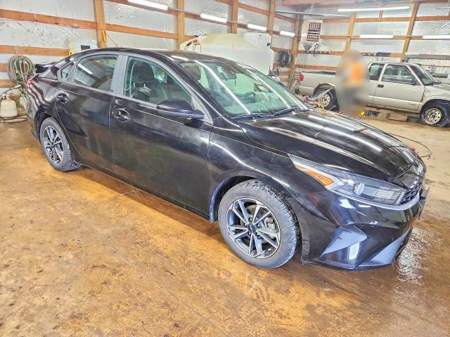 48789376 :رقم المزاد ، 3KPF24AD7NE503715 vin ، 2022 Kia Forte مزاد بيع