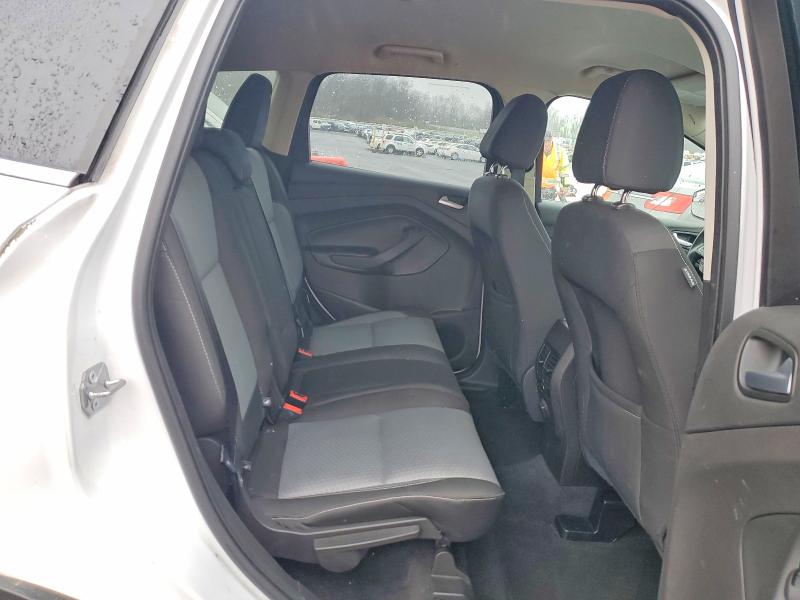 48835176 :رقم المزاد ، 1FMCU9GD6HUC58974 vin ، 2017 Ford Escape مزاد بيع
