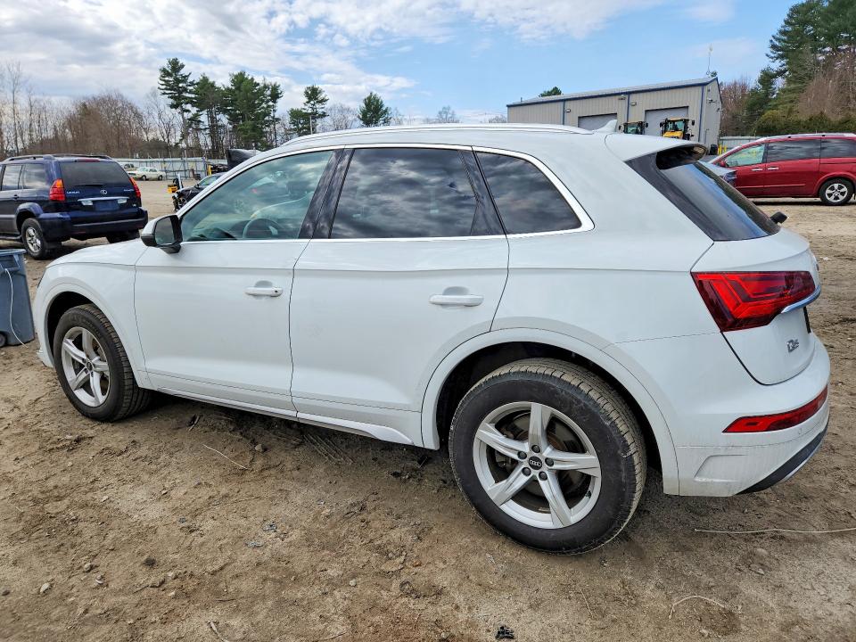 48042156 :رقم المزاد ، WA1AAAFY3M2033356 vin ، 2021 Audi Q5 مزاد بيع