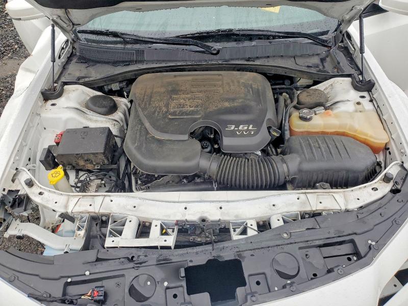 Продажа на аукционе авто 2018 Chrysler 300, vin: 2C3CCABG1JH201640, номер лота: 48453066