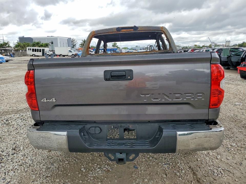 Продажа на аукционе авто 2014 Toyota Tundra, vin: 5TFDW5F10EX380419, номер лота: 49176906