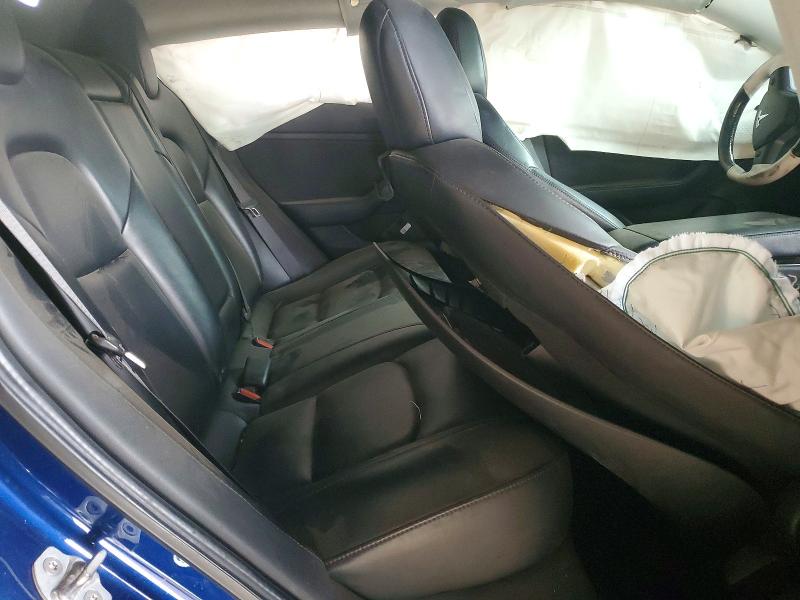 48691776 :رقم المزاد ، 5YJ3E1EA2KF435953 vin ، 2019 Tesla Model 3 مزاد بيع