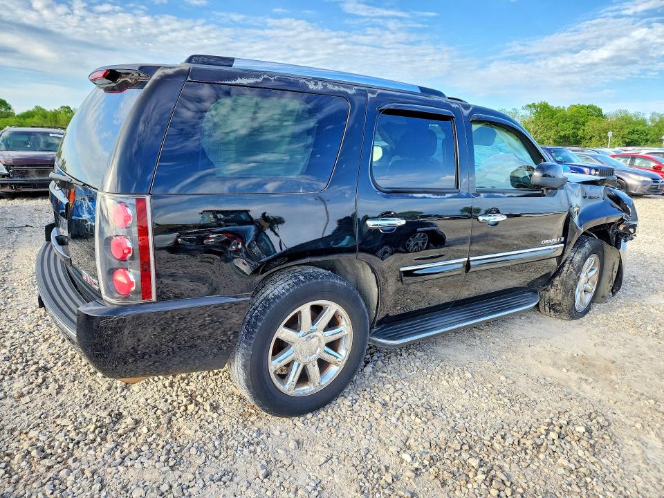2007 Gmc Yukon მანქანა იყიდება აუქციონზე, vin: 1GKFK638X7J208744, აუქციონის ნომერი: 84889404
