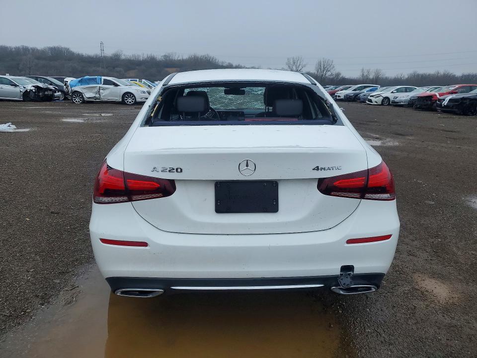 Продаж на аукціоні авто 2022 Mercedes-benz A, vin: W1K3G4FB5NJ349946, номер лоту: 47760746