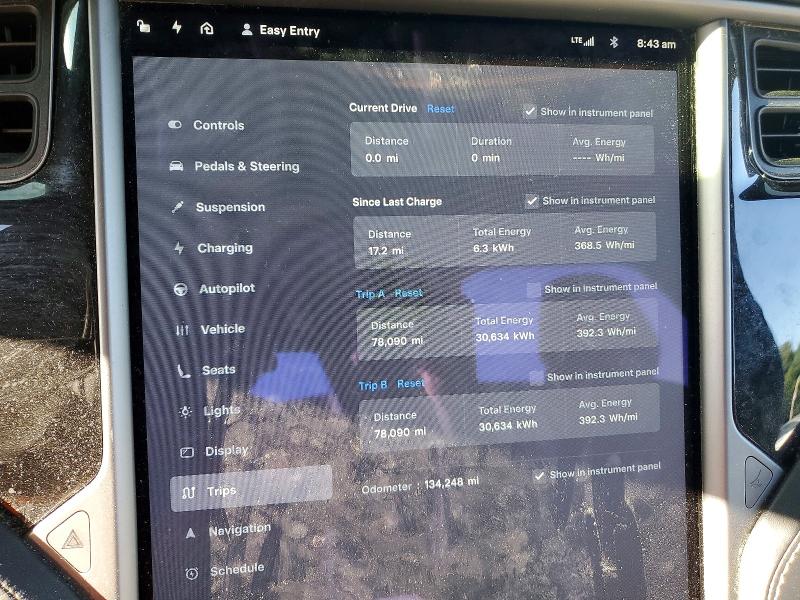2018 Tesla Model X მანქანა იყიდება აუქციონზე, vin: 5YJXCBE42JF137392, აუქციონის ნომერი: 49412126