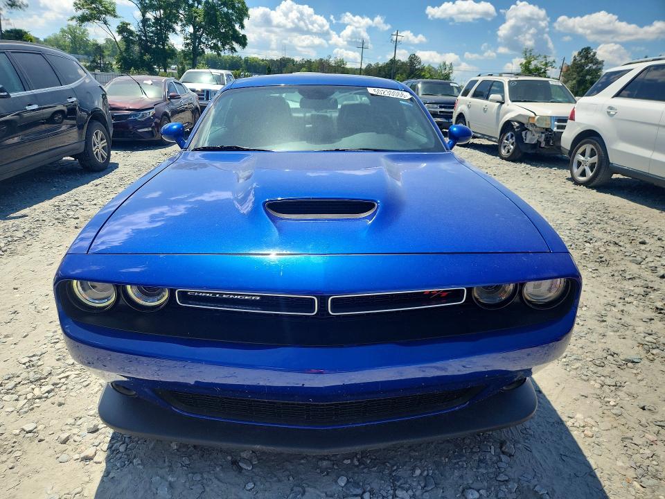 2019 Dodge Challenger მანქანა იყიდება აუქციონზე, vin: 2C3CDZBT4KH747911, აუქციონის ნომერი: 50230066