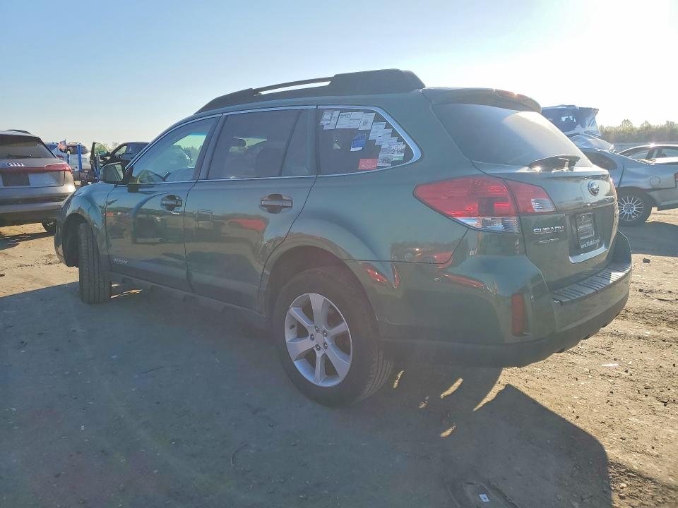49041306 :رقم المزاد ، 4S4BRBCC1D3323084 vin ، 2013 Subaru Outback مزاد بيع