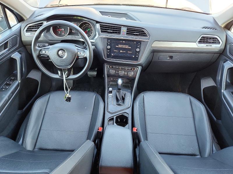 Продажа на аукционе авто 2020 Volkswagen Tiguan, vin: 3VV3B7AX2LM062921, номер лота: 51727446