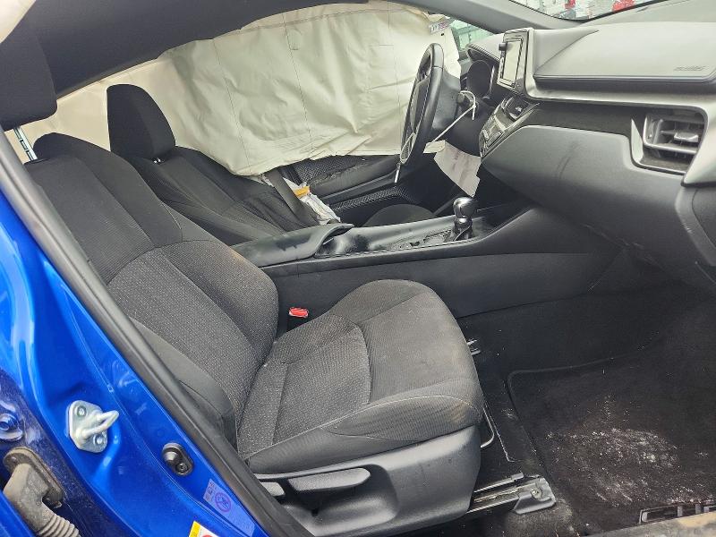 51112146 :رقم المزاد ، NMTKHMBX4JR045393 vin ، 2018 Toyota C-hr مزاد بيع