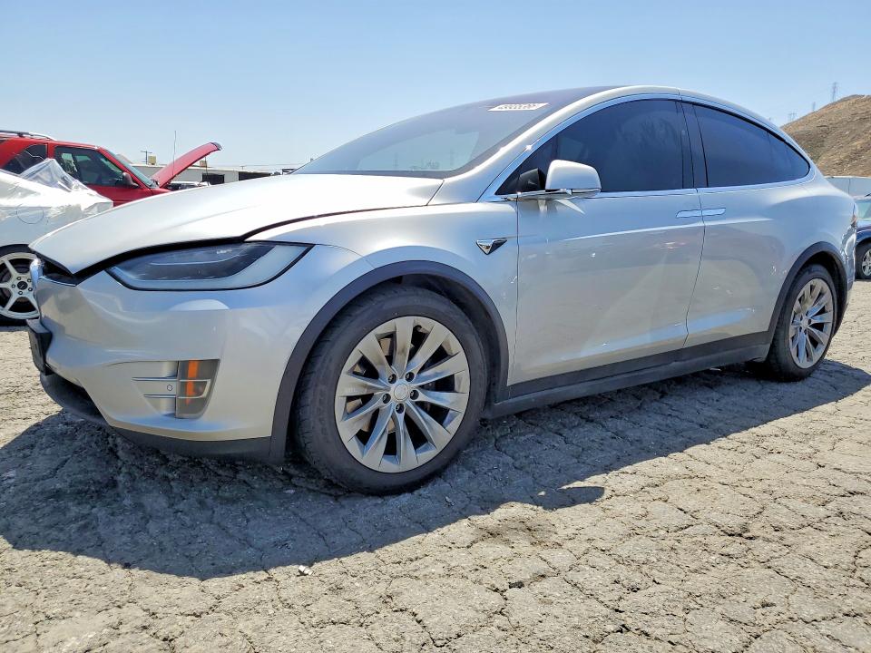 Aukcja sprzedaży 2017 Tesla Model X, vin: 5YJXCBE25HF038137, numer aukcji: 49935366