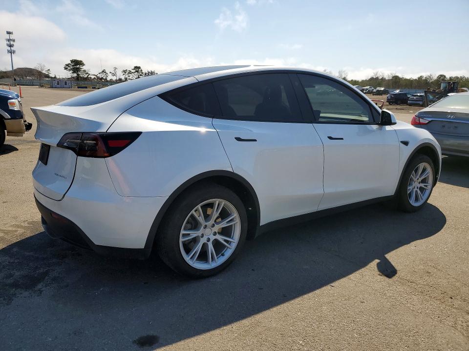 2023 Tesla Model Y მანქანა იყიდება აუქციონზე, vin: 7SAYGDEE0PA088943, აუქციონის ნომერი: 49714986